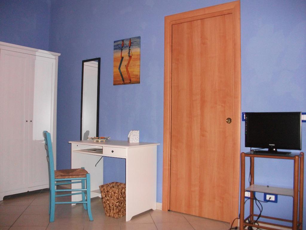 B&B Miroca SantʼAlessio Siculo Pokoj fotografie